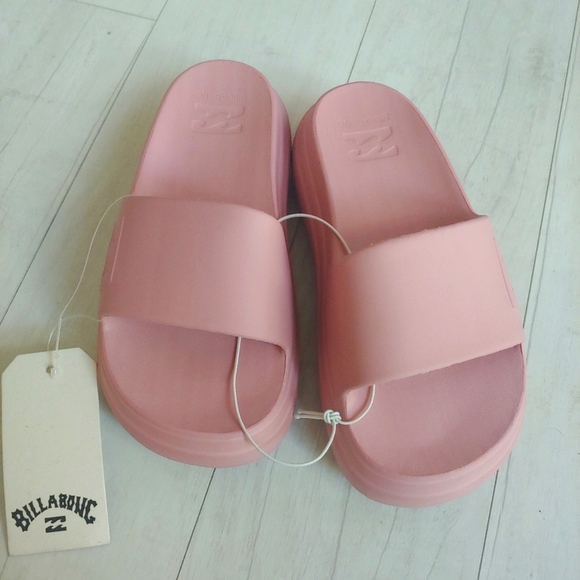 BillABONG NEW Kids Cushion Platform Slides Sandals - Picture 2 of 10
